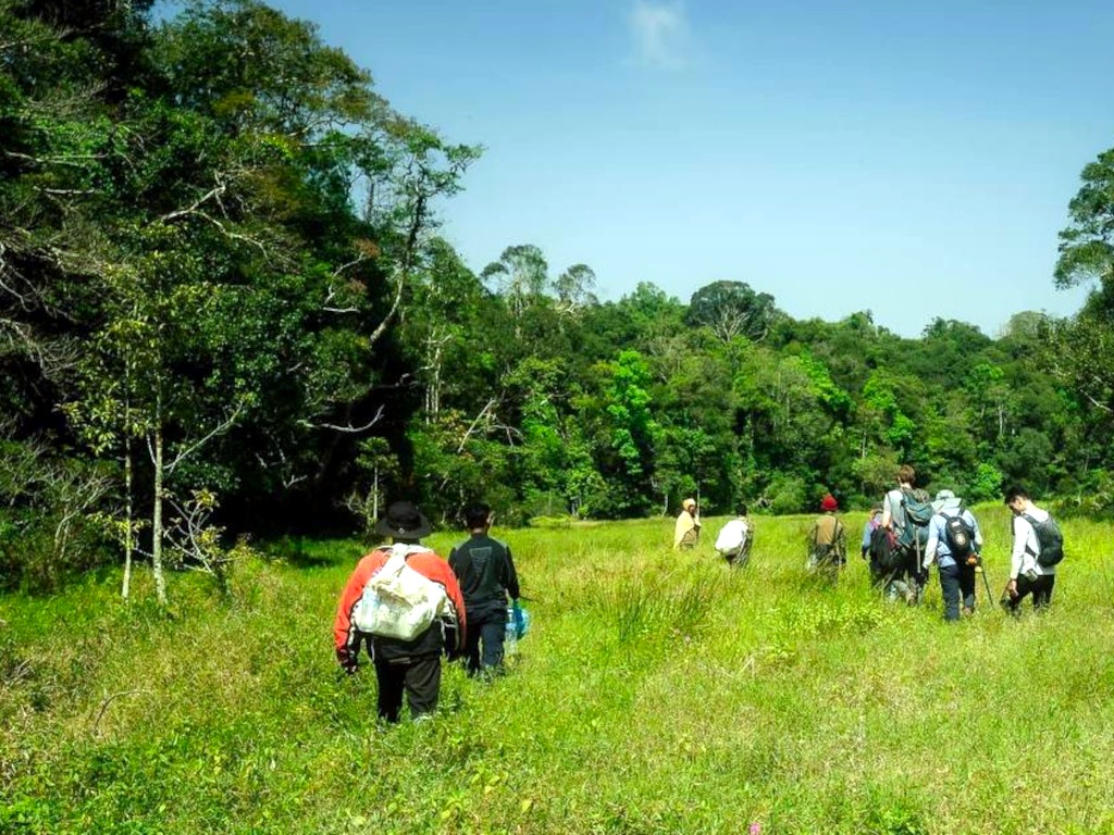 Cambodia Adventure Trekking Tours 16 Days